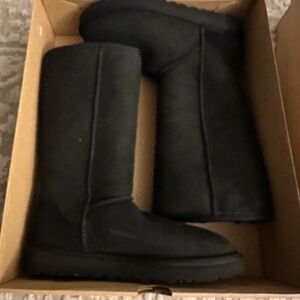 Black Tall Boots
